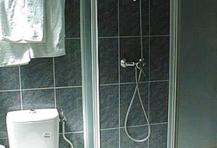 スタンダードルーム, Ferney République