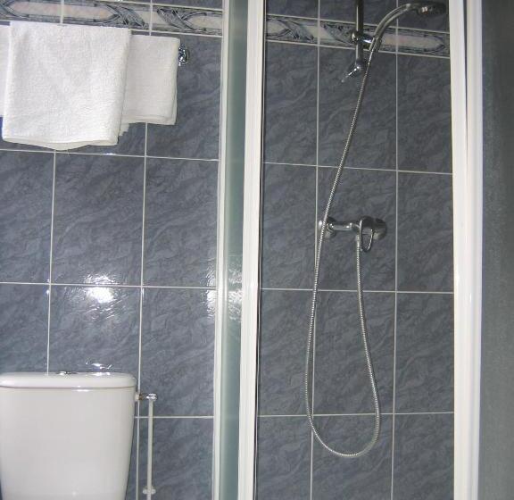 スタンダードルーム, Ferney République