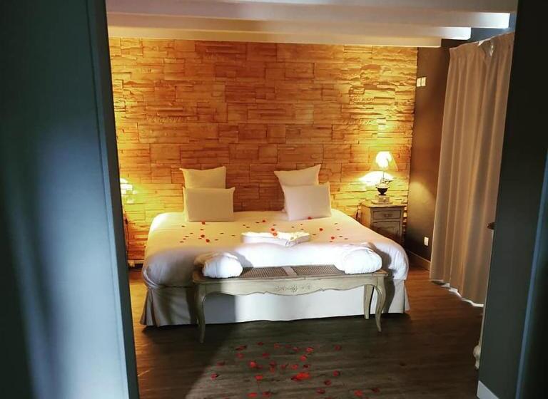 סוויטה עם ג'קוזי, Le Belvédère Hotel Et Bien être