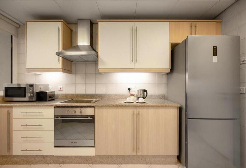Люкс 2 Спальни, Oaks Liwa Heights Hotel Suites