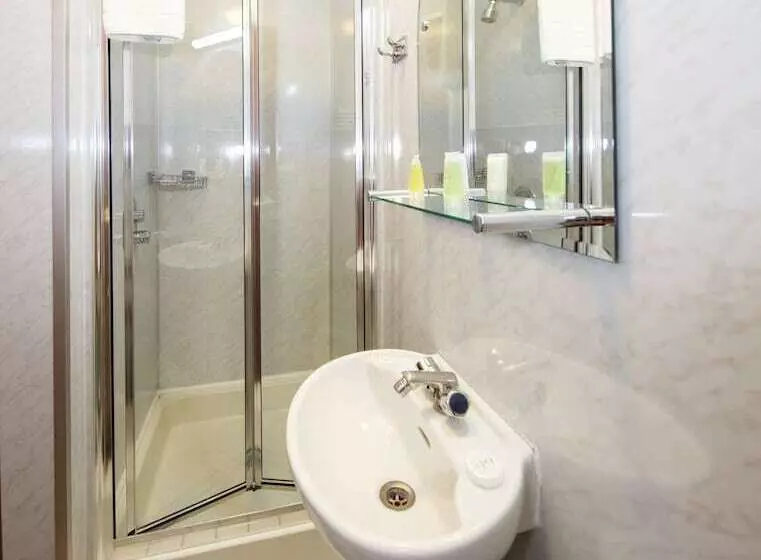 اتاق استاندارد, Regency House