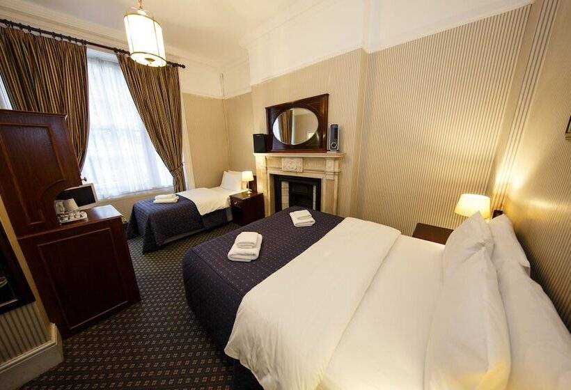 스탠다드 트리플 룸, Regency House