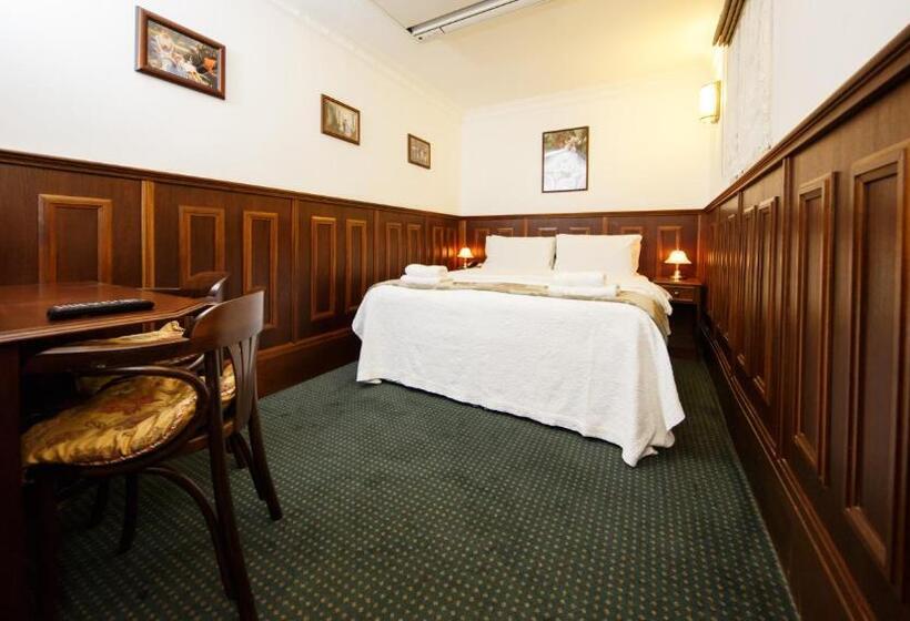 Номер Superior Внутренний, Regency House