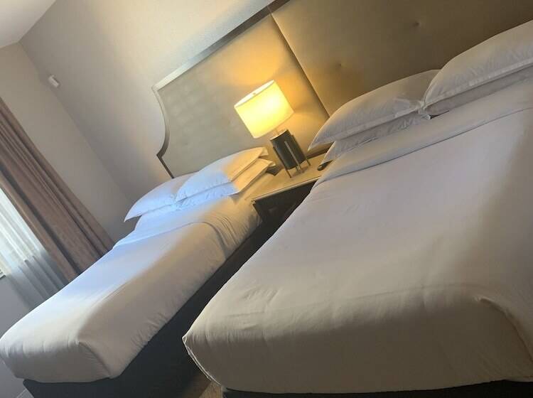 ２ダブルベッドのスタンダードルーム, Sheraton Brooklyn New York