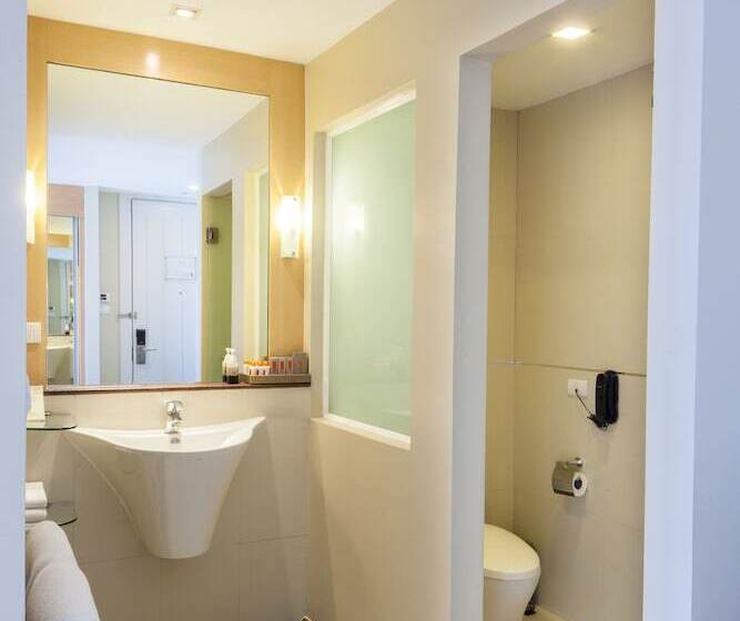 اتاق لوکس, Solo, Sukhumvit 2, Bangkok Sha Extra Plus