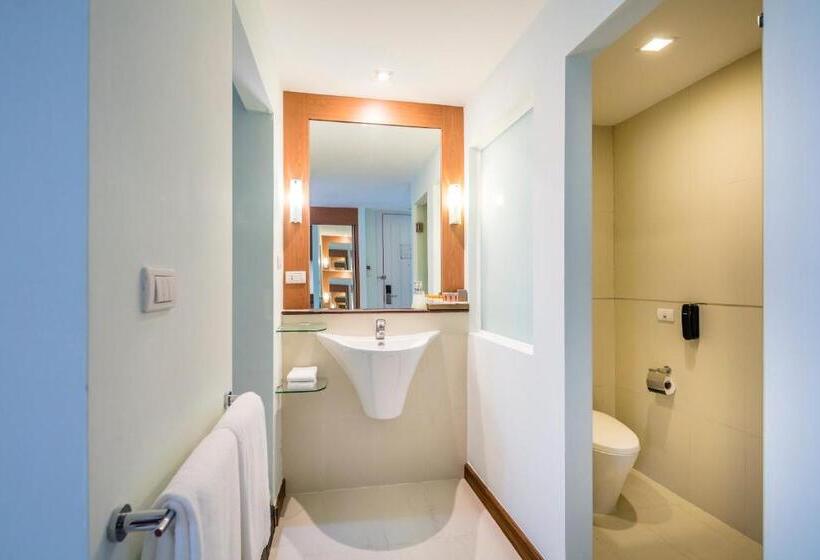 اتاق لوکس, Solo, Sukhumvit 2, Bangkok Sha Extra Plus