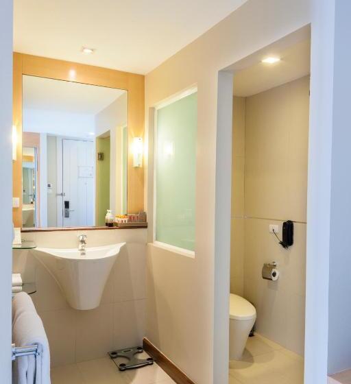 اتاق لوکس, Solo, Sukhumvit 2, Bangkok Sha Extra Plus