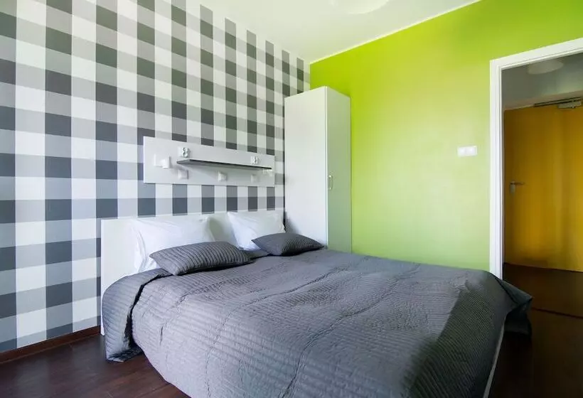 اتاق استاندارد, Tatamka Hostel