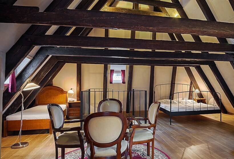 سوییت, U Tří Bubnů