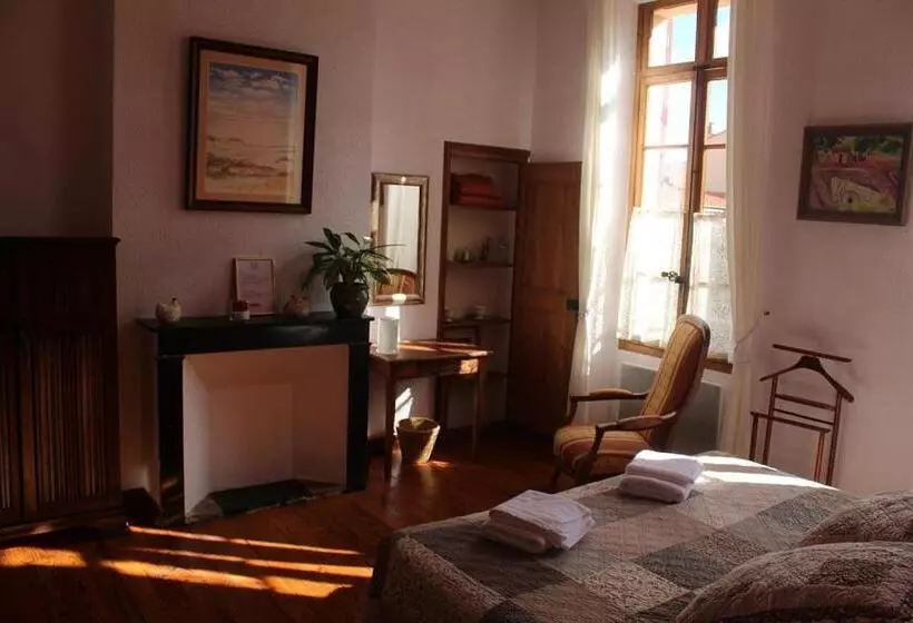 Basic-huone, Maison Prades Chambre D Hotes