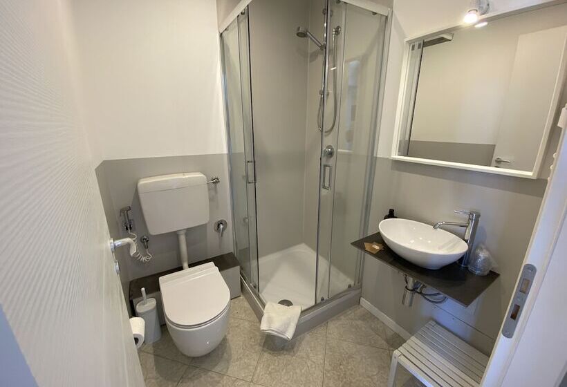 Triple Room Sea View, Ma&mi Guest House