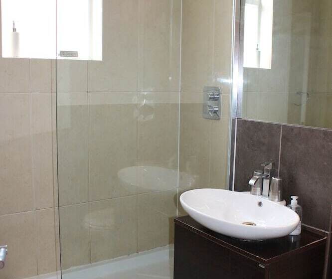 اتاق اجرایی, The Wimbledon