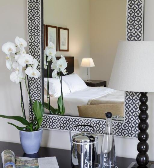 سوییت با چشم‌انداز باغ, Bowood Hotel, Spa, And Golf Resort