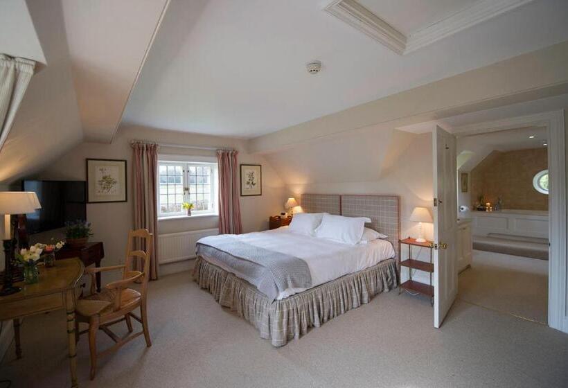 منزل 4 غرف نوم, Bowood Hotel, Spa, And Golf Resort