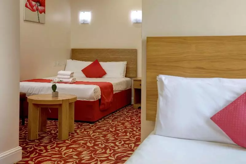 اتاق استاندارد چهار تخته, Best Western London Ilford