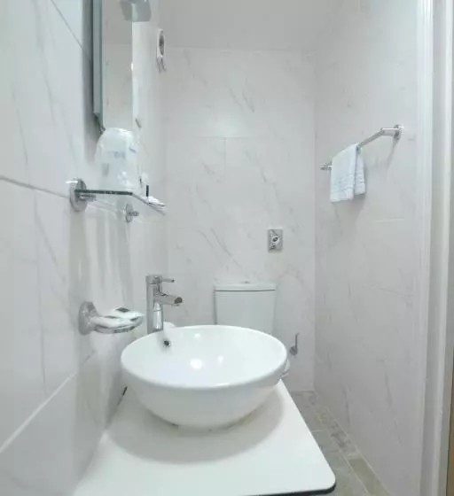 اتاق استاندارد یک نفره, Best Western London Ilford