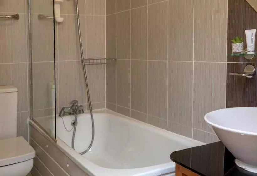 اتاق استاندارد یک نفره, Best Western London Ilford