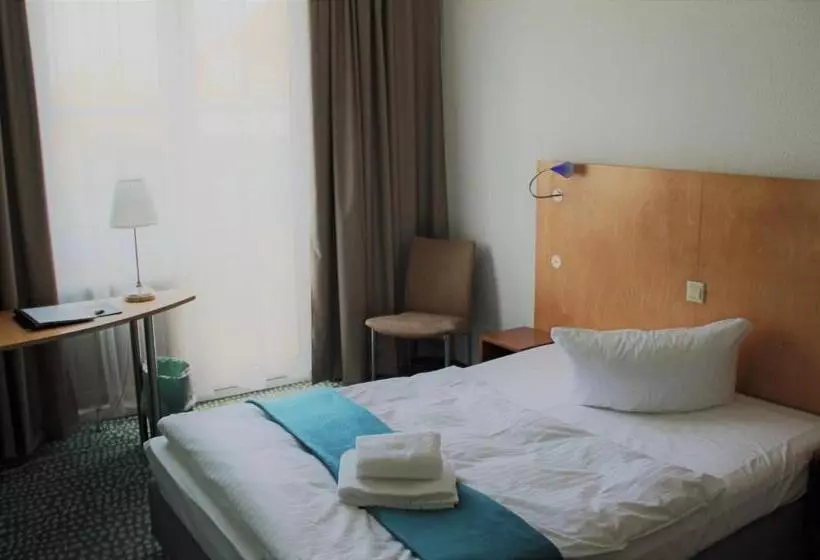 スタンダードシングルルーム, Check Inn Hotel Merseburg