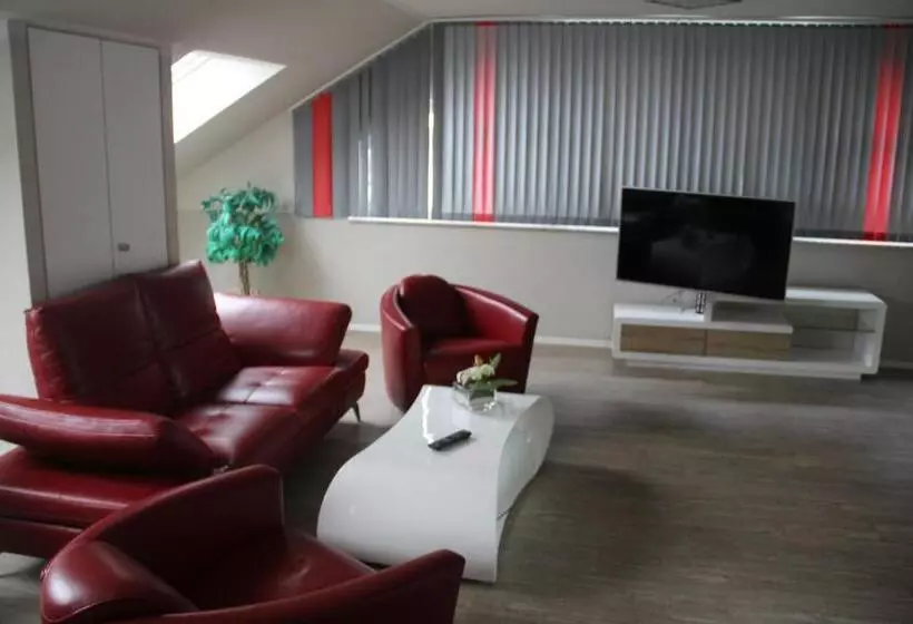 スイート（家族用）, Check Inn Hotel Merseburg