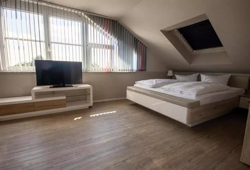スイート（家族用）, Check Inn Hotel Merseburg