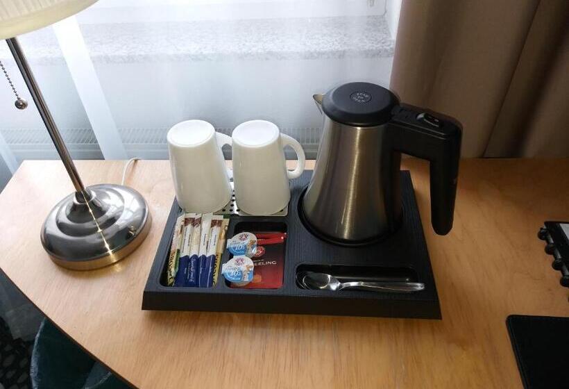 디럭스 룸, Check Inn Hotel Merseburg