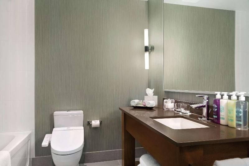 スタンダードルーム, Coast Coal Harbour Vancouver Hotel By Apa