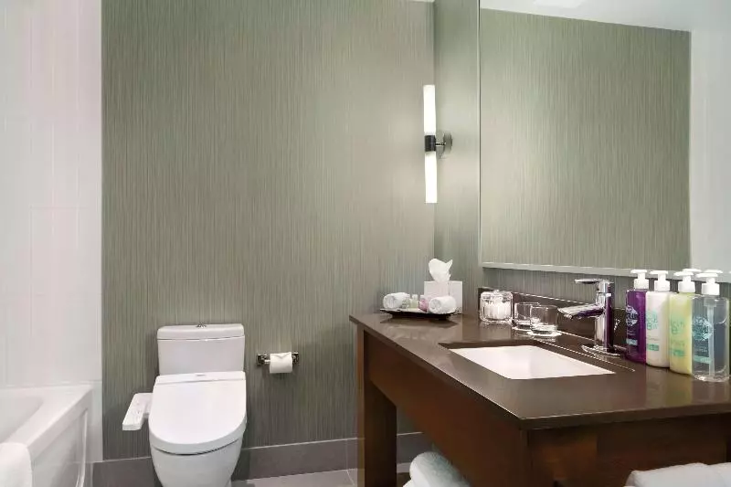 اتاق استاندارد, Coast Coal Harbour Vancouver Hotel By Apa