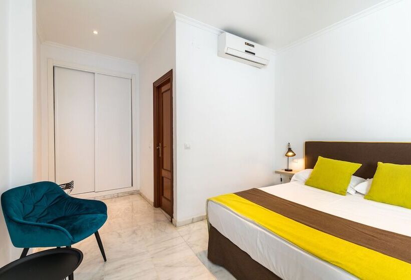 Juniorsvit, Cool Sevilla