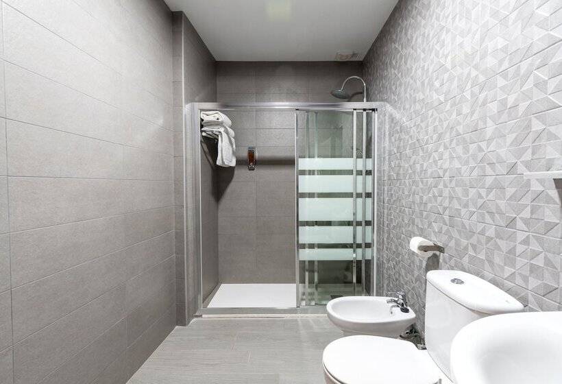 Deluxe Rum, Cool Sevilla