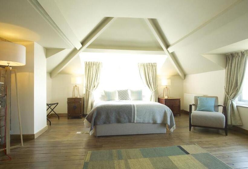 Номер Deluxe, Crab & Boar