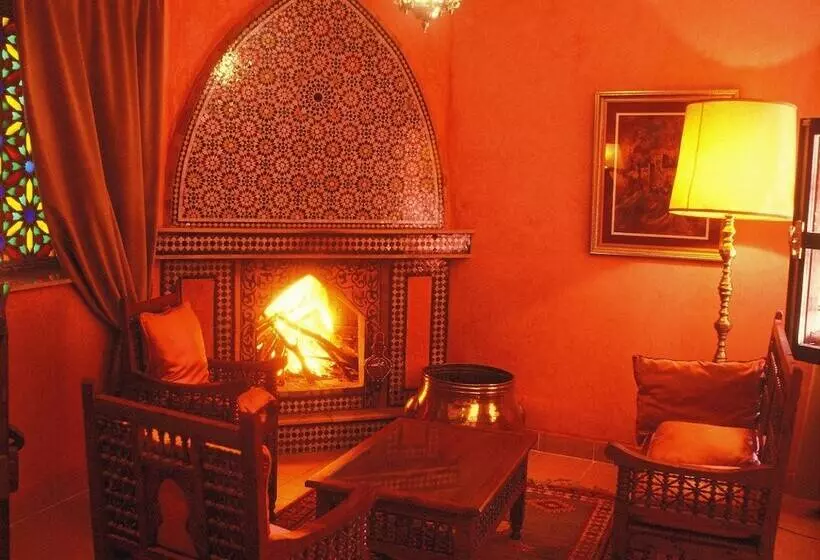 سوییت جونیور, Domaine De La Roseraie Resort