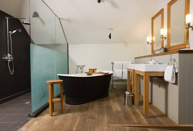 غرفة قياسية, Du Vin & Bistro York