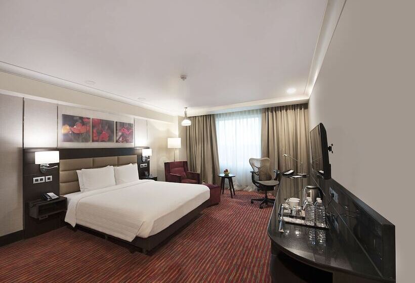 Президентский Люкс, Hilton Garden Inn New Delhi/saket