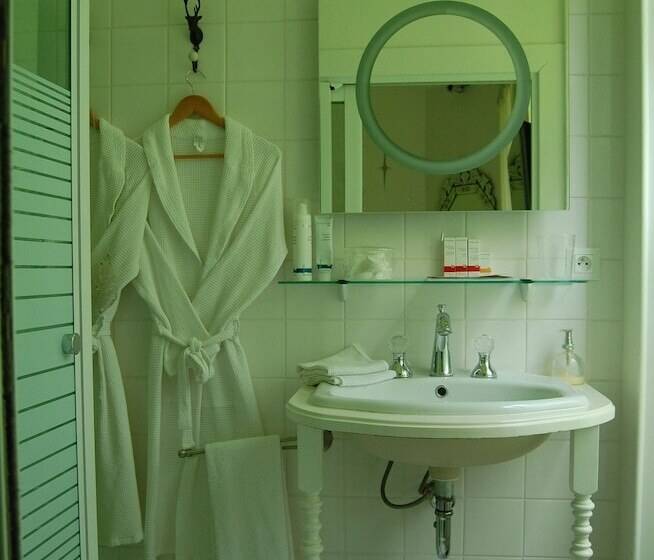 اتاق استاندارد, Maison D Hotes Stella Cadente