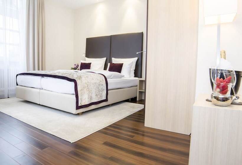 标准间, Merkur   Superior