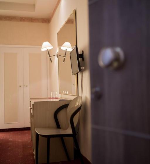 スタンダードシングルルーム, Minoa Athens