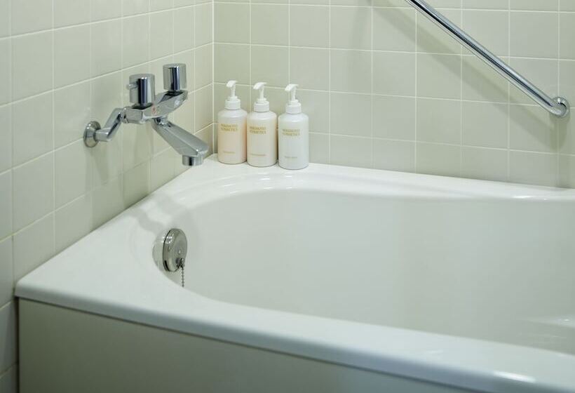 Номер Basic, Mitsui Garden Hotel Ginza Premier