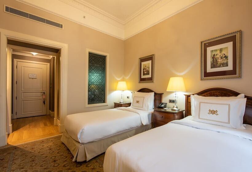 Deluxe Room, Pera Palace