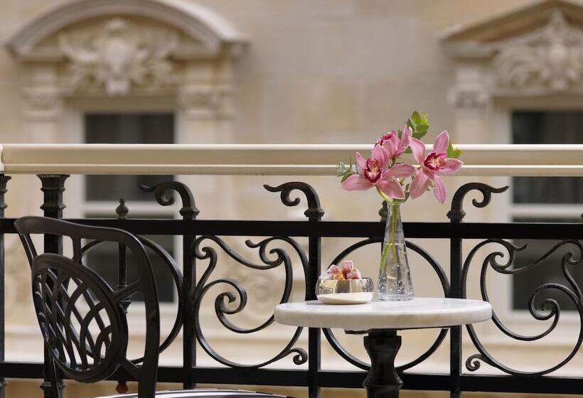 Deluxe Room, Pera Palace