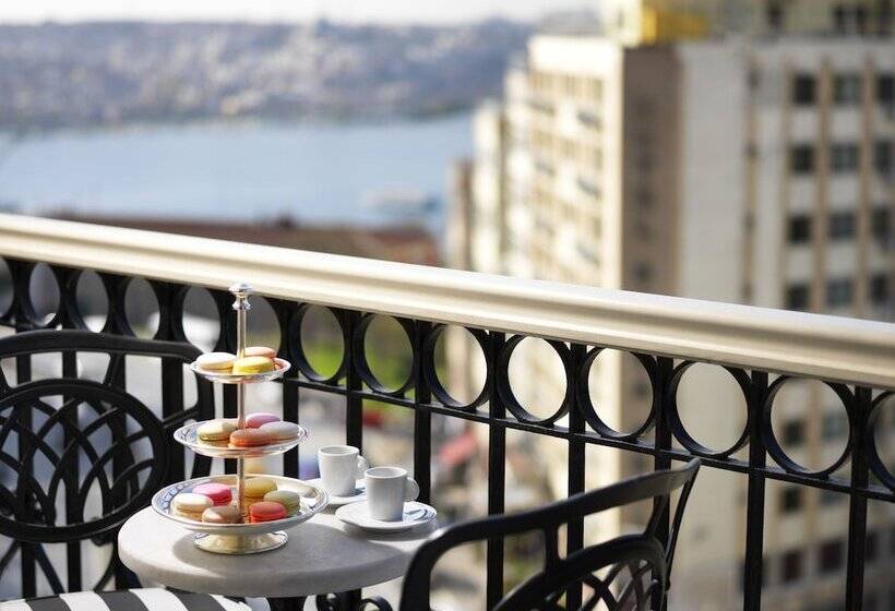 Deluxe Room King Size Bed, Pera Palace