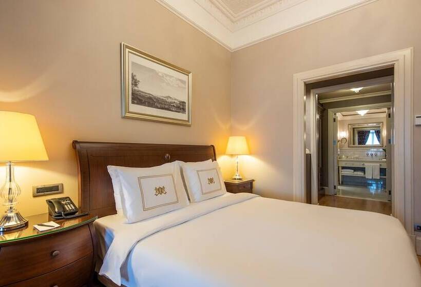 Standard Studio King Bed, Pera Palace