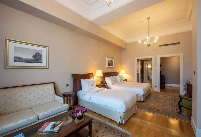 Standard Triple Room, Pera Palace