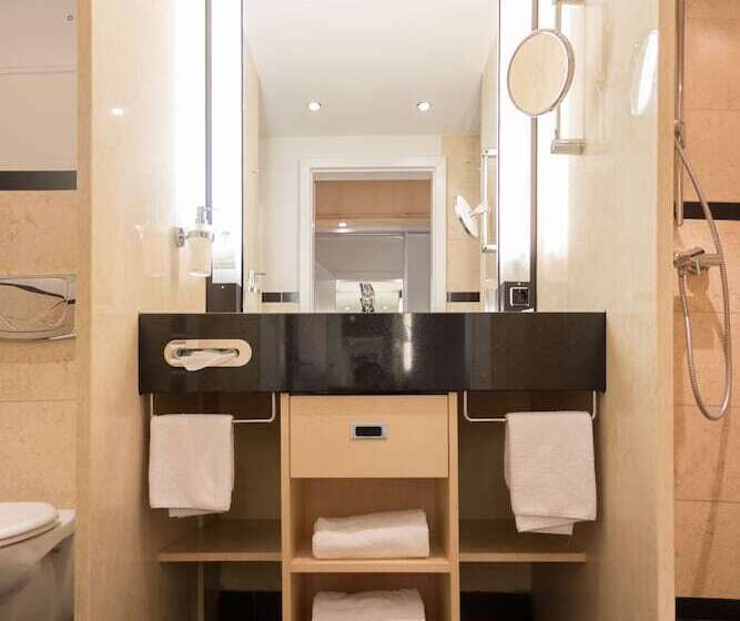 Deluxe-huone Puutarhanäkymä, Resort Hotel Vier Jahreszeiten Zingst