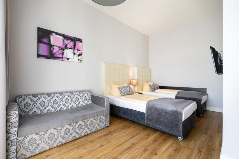 חדר סטנדרט לשלושה, Rheinischer Hof Bad Soden