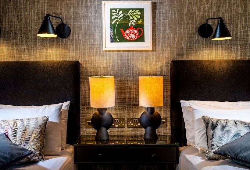 חדר סטנדרט לשלושה, Roxford Lodge