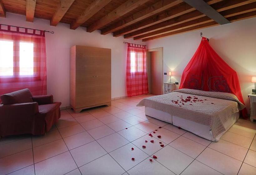 غرفة قياسية, Il Milione Country