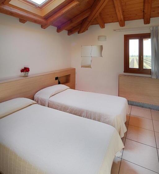 غرفة قياسية, Il Milione Country