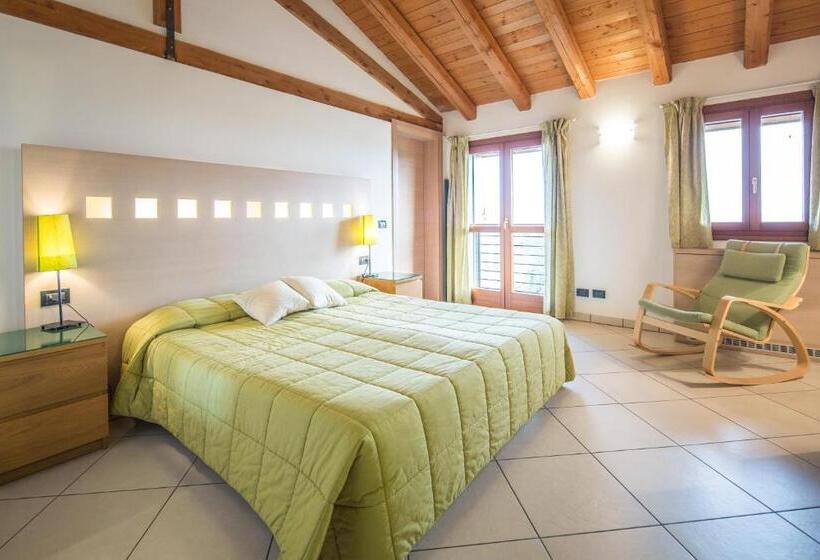 غرفة قياسية, Il Milione Country