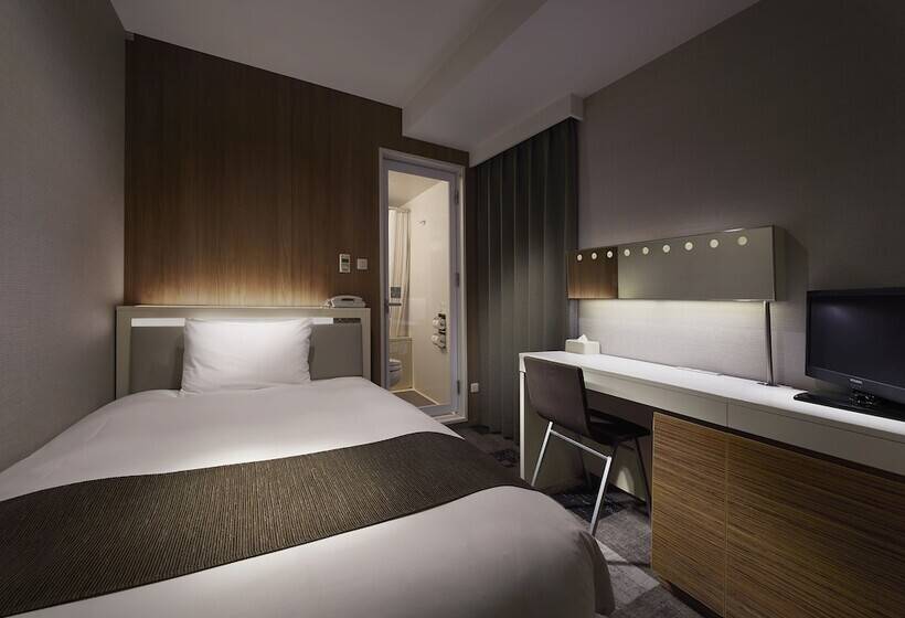 标准单人间, Sotetsu Fresa Inn Shimbashi Karasumoriguchi