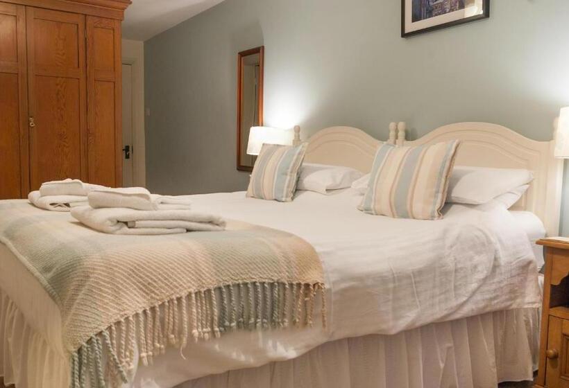 חדר פרמיום, The Dragon